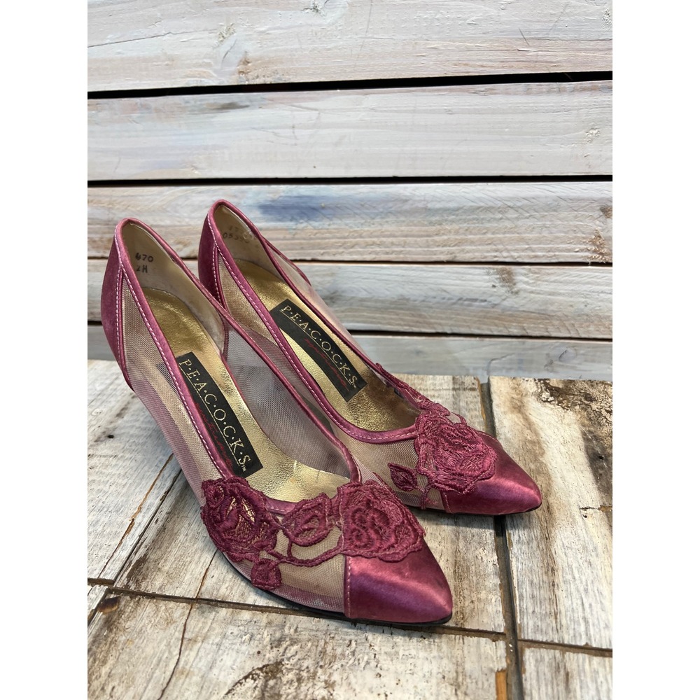 Vintage Peacocks Mauve Satin Mesh Floral‎ Lace Pointed Toe Kitten Heels Size 6